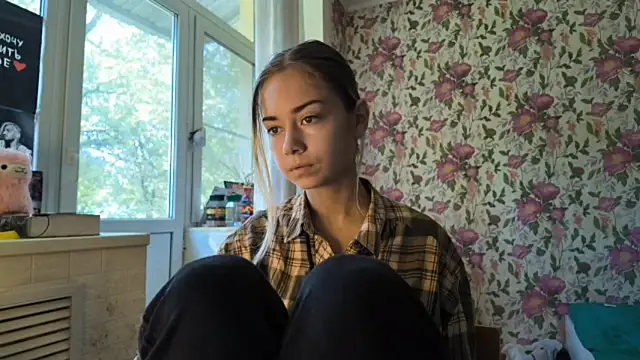 Snapshot of Witching_Moon chatting on September 2025 08:03:02 AM Witching Moon online show from September 2025 08:03:02 AM