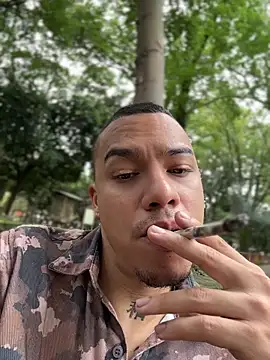 AlphaMasterXxx online show from April 2026 02:54:01 PM