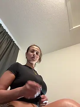 Snapshot of Alona_Brown chatting on April 2026 07:17:02 PM Alona Brown online show from April 2026 07:17:02 PM