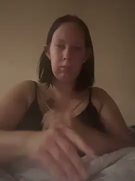 xSiindy95 online show from October 2025 09:24:01 PM