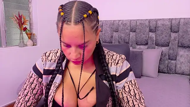 Lizbeth Rouse online show from September 2025 10:51:01 AM