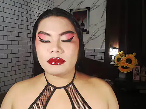 TSbrianaHugeCock online show from October 2025 05:21:01 PM