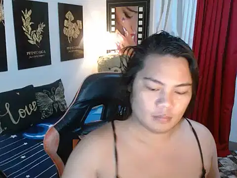 TSbrianaHugeCock online show from November 2025 08:58:01 PM