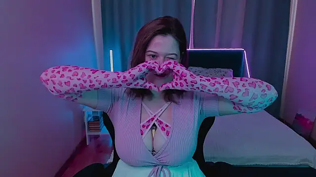 HelenHartt online show from March 2026 09:17:02 AM