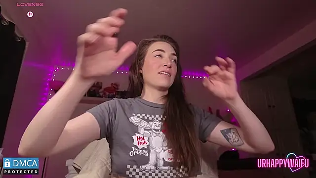 Snapshot of urhappywaifu chatting on September 2025 12:11:02 AM urhappywaifu online show from September 2025 12:11:02 AM