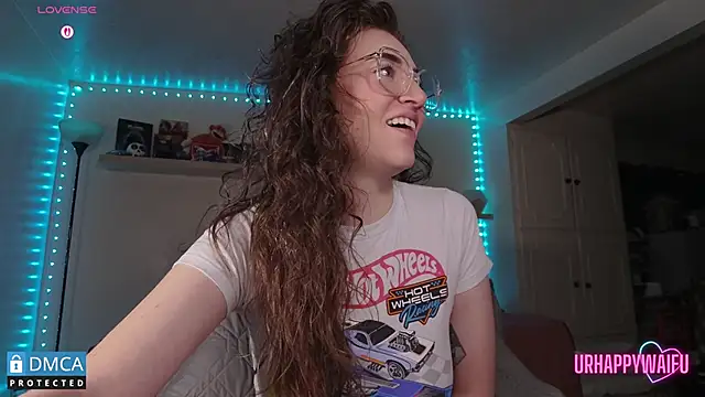 Snapshot of urhappywaifu chatting on September 2025 12:04:01 AM urhappywaifu online show from September 2025 12:04:01 AM