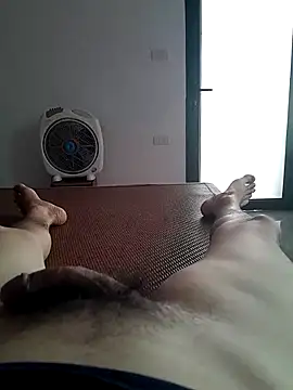 Snapshot of quoc85 chatting on October 2025 07:50:02 AM quoc85 online show from October 2025 07:50:02 AM