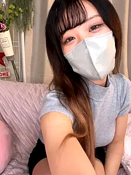 emiiiii1001 online show from September 2025 01:16:02 PM