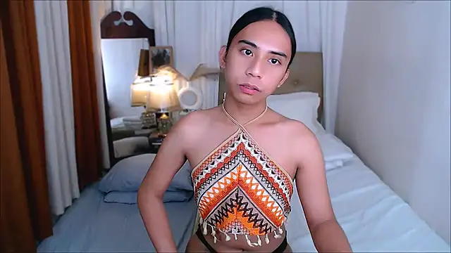 Snapshot of scarlet_smith7 chatting on March 2026 07:02:01 AM scarlet smith7 online show from March 2026 07:02:01 AM