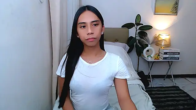Snapshot of scarlet_smith7 chatting on June 2026 08:09:02 AM scarlet smith7 online show from June 2026 08:09:02 AM