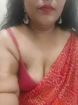 Snapshot of Aunty_Boy_143 chatting on July 2026 04:16:02 PM Aunty Boy 143 online show from July 2026 04:16:02 PM