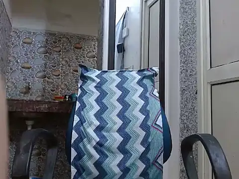 Snapshot of soya_queen chatting on September 2025 02:22:01 AM soya queen online show from September 2025 02:22:01 AM