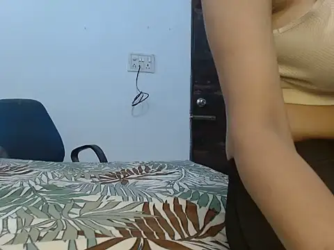 Snapshot of soya_queen chatting on November 2025 08:24:01 AM soya queen online show from November 2025 08:24:01 AM