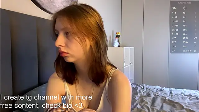 Snapshot of EllieDream chatting on October 2025 08:02:02 AM EllieDream online show from October 2025 08:02:02 AM