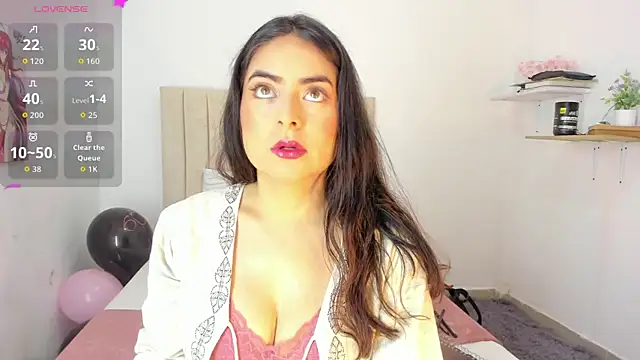 sashaa petit online show from September 2025 11:21:02 AM