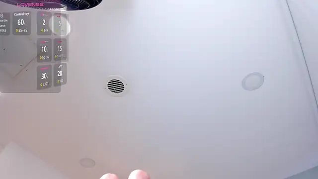 hannah miltonn online show from October 2025 09:44:02 PM