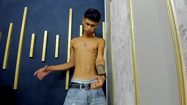 Snapshot of Just_D4v7 chatting on October 2025 07:34:02 PM Just D4v7 online show from October 2025 07:34:02 PM