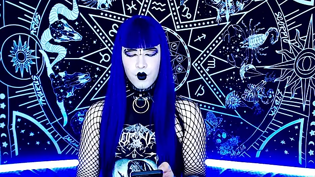 naomi satan online show from December 2025 11:55:02 PM