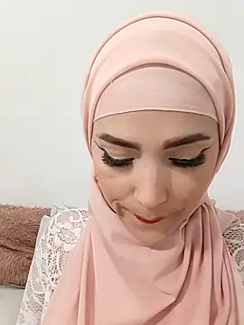 Snapshot of jamila_zair chatting on April 2026 02:13:02 PM jamila zair online show from April 2026 02:13:02 PM