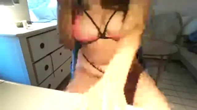 Sandrababe1010 online show from July 2026 06:03:02 PM