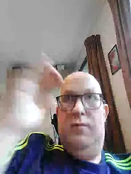 Snapshot of geilerd122 chatting on October 2025 04:48:02 PM geilerd122 online show from October 2025 04:48:02 PM