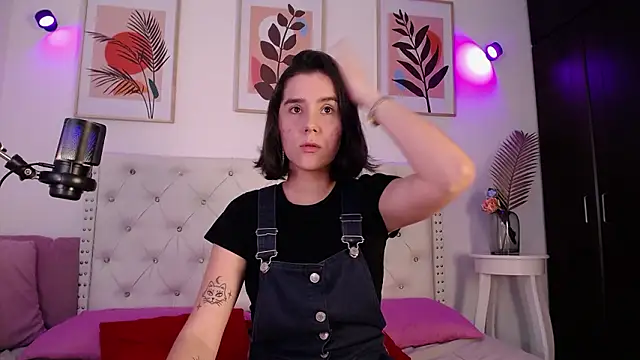 Snapshot of barbyehot chatting on January 2026 09:24:01 PM barbyehot online show from January 2026 09:24:01 PM