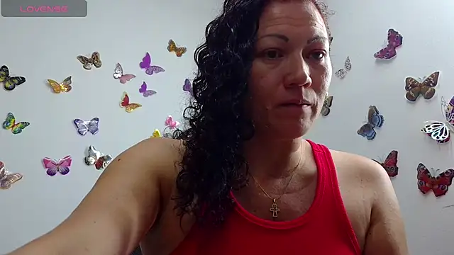 Snapshot of TifanyQueen_ chatting on July 2026 04:01:01 PM TifanyQueen online show from July 2026 04:01:01 PM