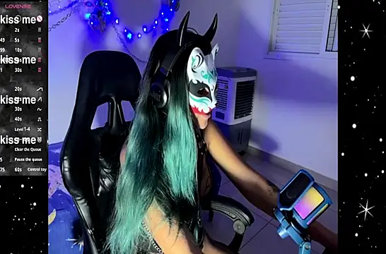 Snapshot of bluesubmissive chatting on April 2026 02:34:01 AM bluesubmissive online show from April 2026 02:34:01 AM