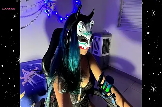 Snapshot of bluesubmissive chatting on April 2026 08:13:01 AM bluesubmissive online show from April 2026 08:13:01 AM