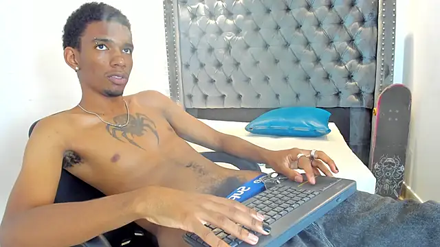 nero reyd online show from February 2026 07:34:02 PM