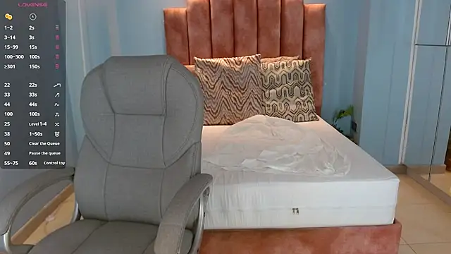 Snapshot of Milaa_Star_ chatting on February 2026 03:29:02 AM Milaa Star online show from February 2026 03:29:02 AM