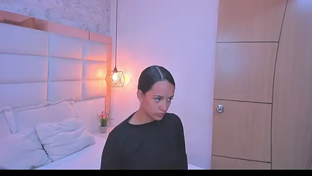 Snapshot of Salome_Smitth_1 chatting on April 2026 08:09:02 PM Salome Smitth 1 online show from April 2026 08:09:02 PM