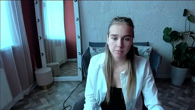 Snapshot of Vel1ka chatting on September 2025 12:10:01 PM Vel1ka online show from September 2025 12:10:01 PM