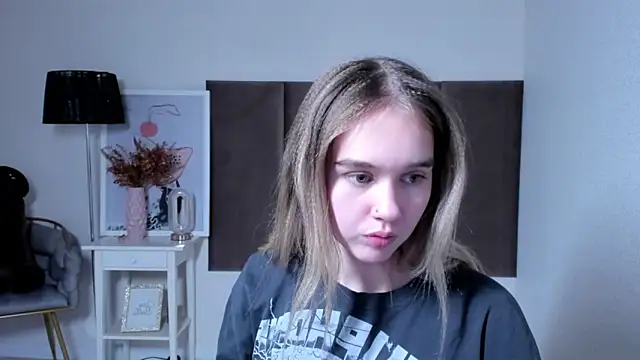 Snapshot of Vel1ka chatting on November 2025 01:00:02 PM Vel1ka online show from November 2025 01:00:02 PM