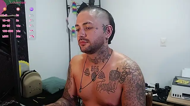 nicolastorres99 online show from December 2025 03:24:01 AM