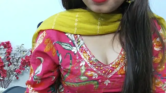 Snapshot of ruby100 chatting on November 2025 09:41:01 AM ruby100 online show from November 2025 09:41:01 AM