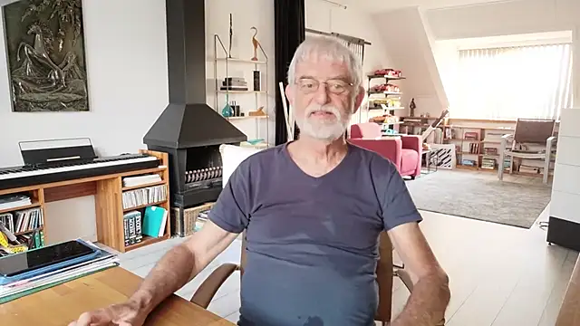 ewaldwillems99 online show from July 2026 04:30:01 AM