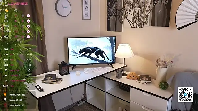 Snapshot of Bonnie_Nunez chatting on September 2025 10:02:01 PM Bonnie Nunez online show from September 2025 10:02:01 PM