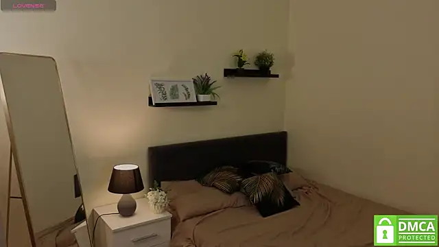 Snapshot of Bonnie_Nunez chatting on October 2025 06:08:02 PM Bonnie Nunez online show from October 2025 06:08:02 PM