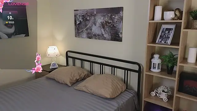 Snapshot of Bonnie_Nunez chatting on November 2025 05:45:02 PM Bonnie Nunez online show from November 2025 05:45:02 PM