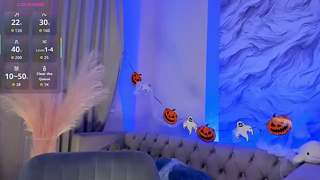 Aria Mila online show from October 2025 11:33:02 AM