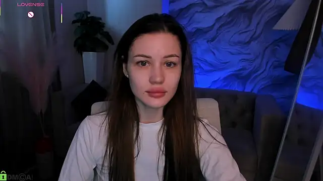 Aria Mila online show from April 2026 03:11:02 AM