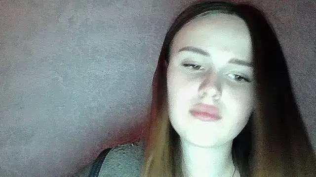 SweetLoraa online show from May 2026 07:01:01 PM