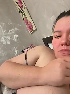 SunnyLeila2101 online show from September 2025 07:28:02 PM