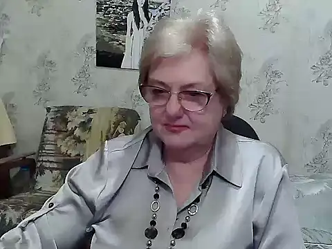Renata62011 online show from May 2026 06:38:02 PM