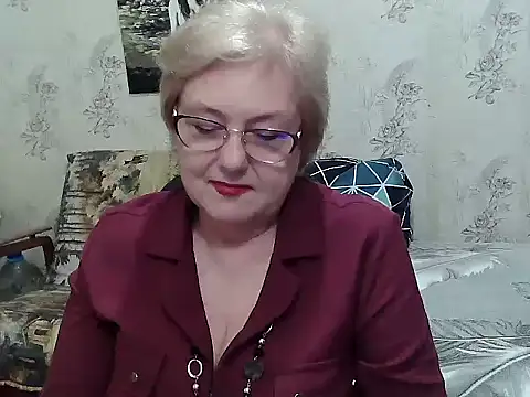 Snapshot of Renata62011 chatting on June 2026 12:17:01 PM Renata62011 online show from June 2026 12:17:01 PM