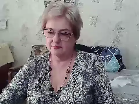 Snapshot of Renata62011 chatting on June 2026 12:08:01 PM Renata62011 online show from June 2026 12:08:01 PM