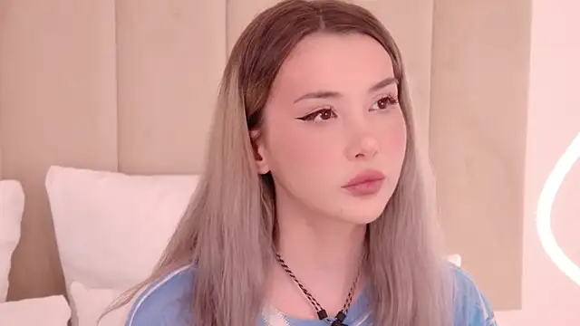 Nesolla online show from March 2026 08:25:01 AM