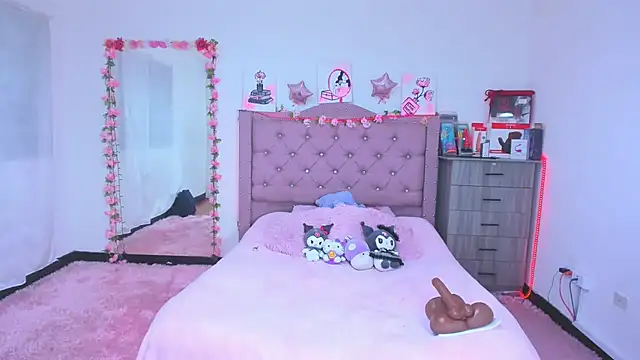 Snapshot of Gabi_Jhons_23 chatting on September 2025 09:04:01 PM Gabi Jhons 23 online show from September 2025 09:04:01 PM