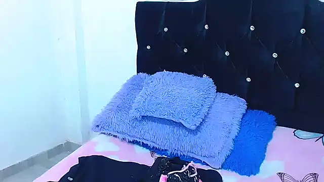 Snapshot of Gabi_Jhons_23 chatting on November 2025 08:35:02 AM Gabi Jhons 23 online show from November 2025 08:35:02 AM